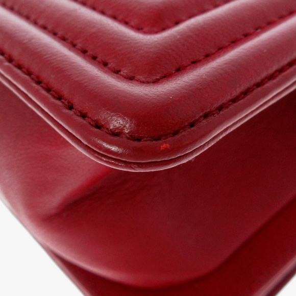 CHANEL Boy Shoulder Bag - Picture 7 of 13